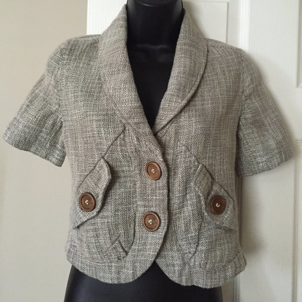 Covet Button Up Short Blazer rayon & polyester S